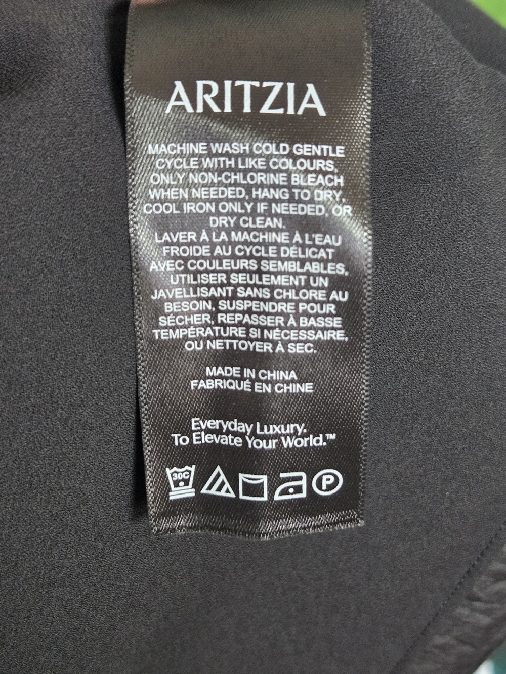 Aritzia Babaton Cunning Satin Top - Picture 8 of 9